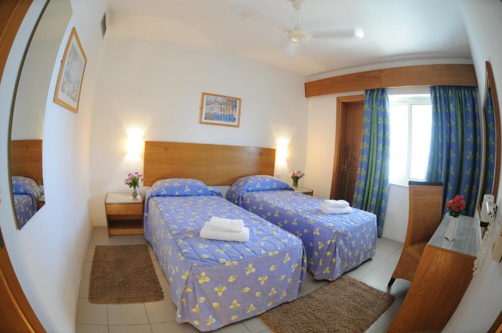 Club Salina Wharf Aparthotel Qawra Exterior foto