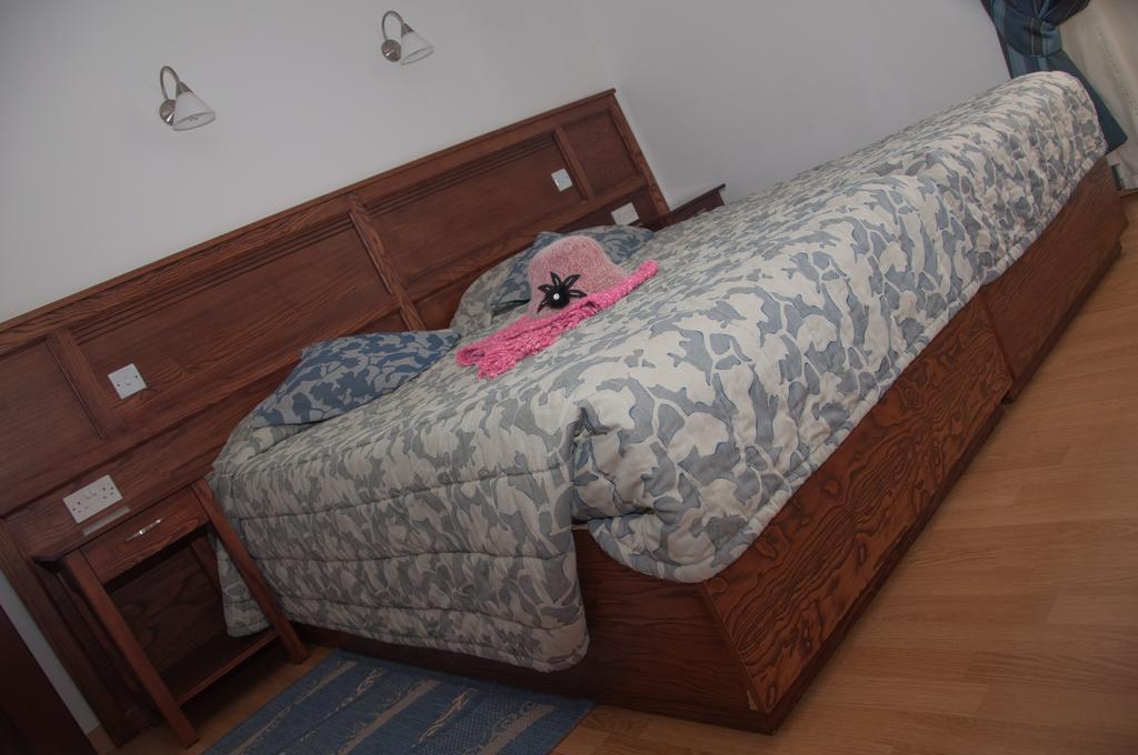 Club Salina Wharf Aparthotel Qawra Quarto foto