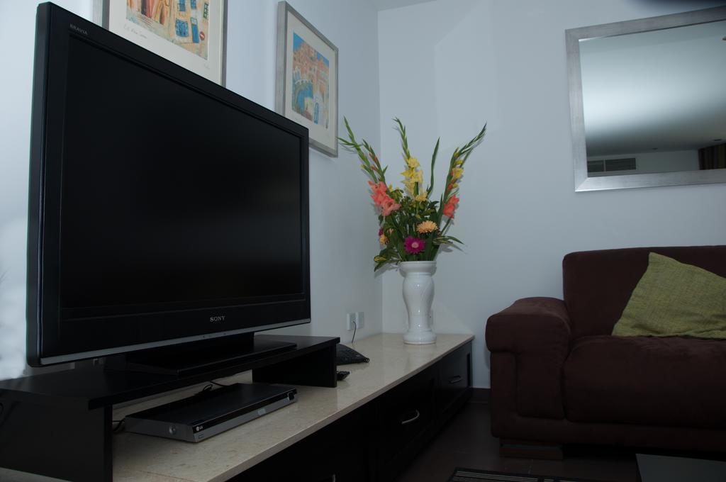 Club Salina Wharf Aparthotel Qawra Quarto foto