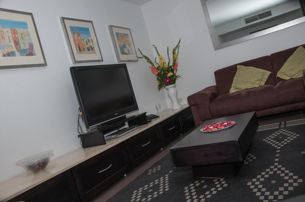 Club Salina Wharf Aparthotel Qawra Quarto foto