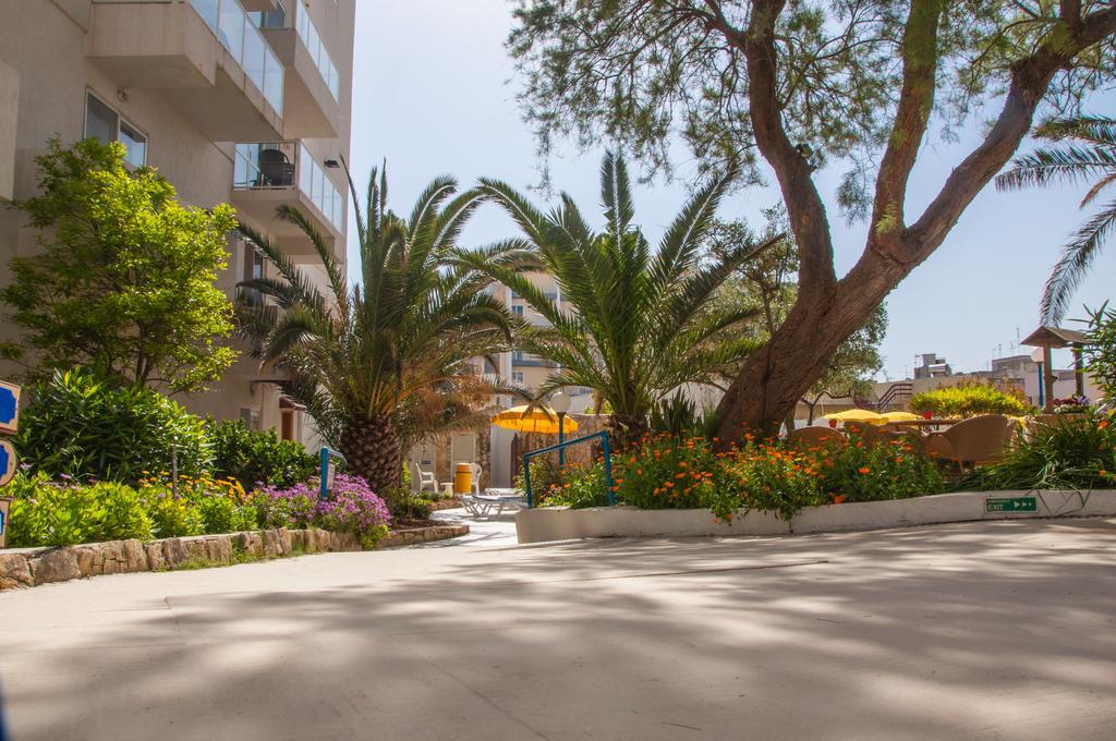 Club Salina Wharf Aparthotel Qawra Quarto foto